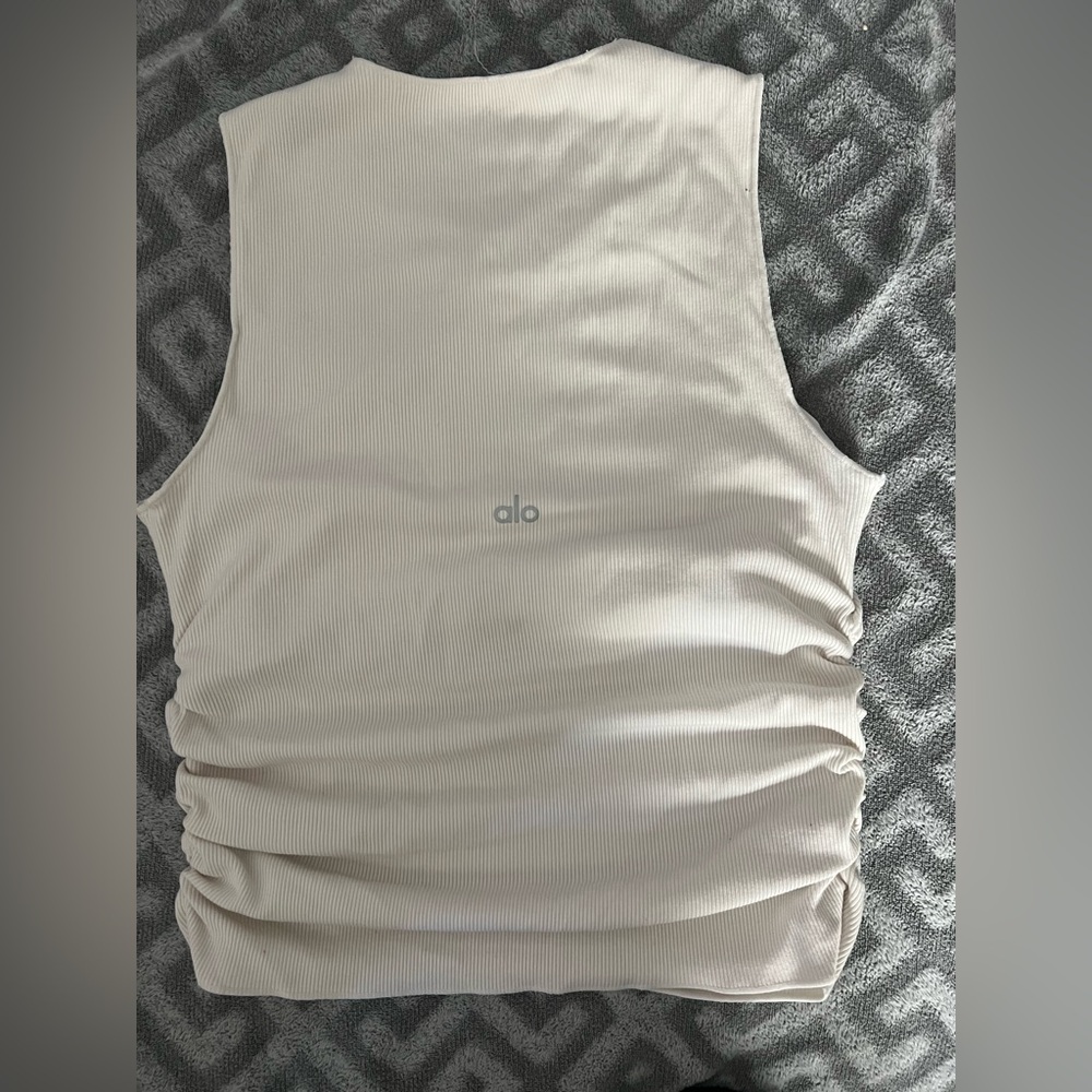ALO Yoga Women's Beige Tank Top
